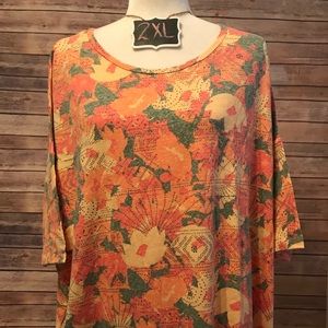 LuLaRoe Irma Top
